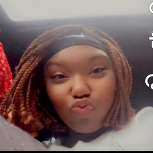 Meet your Posher, Kyraa